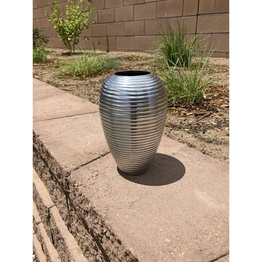 9”x5” Cast Aluminum Heavy Robbed Silver Vase Modern Contemporary Home Decor